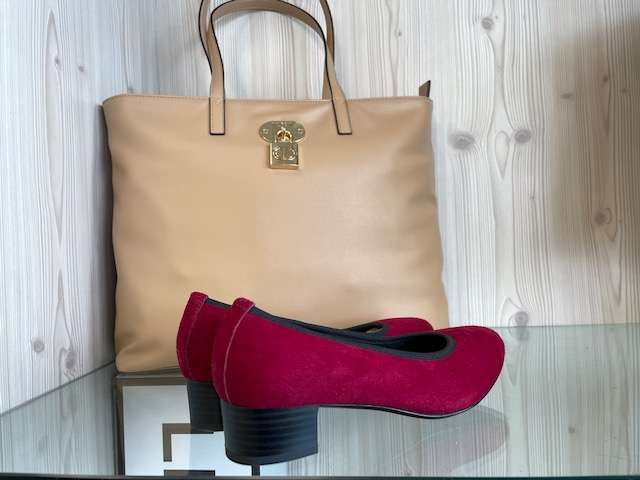 Cheri Colette décolleté donna scamosciate rosso rubino tacco 3 cm - Image 2
