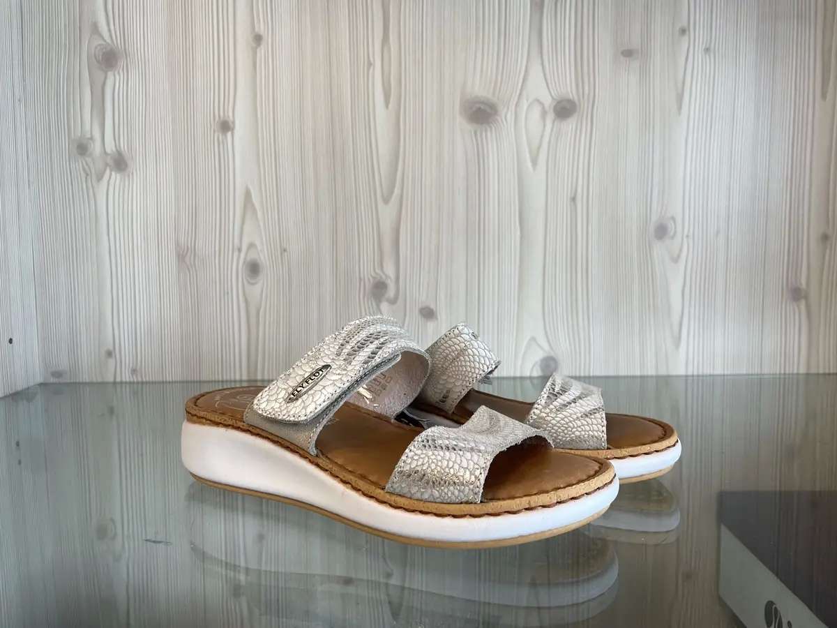 FLY FLOT Ciabatte Donna con Strappo Beige - Image 3