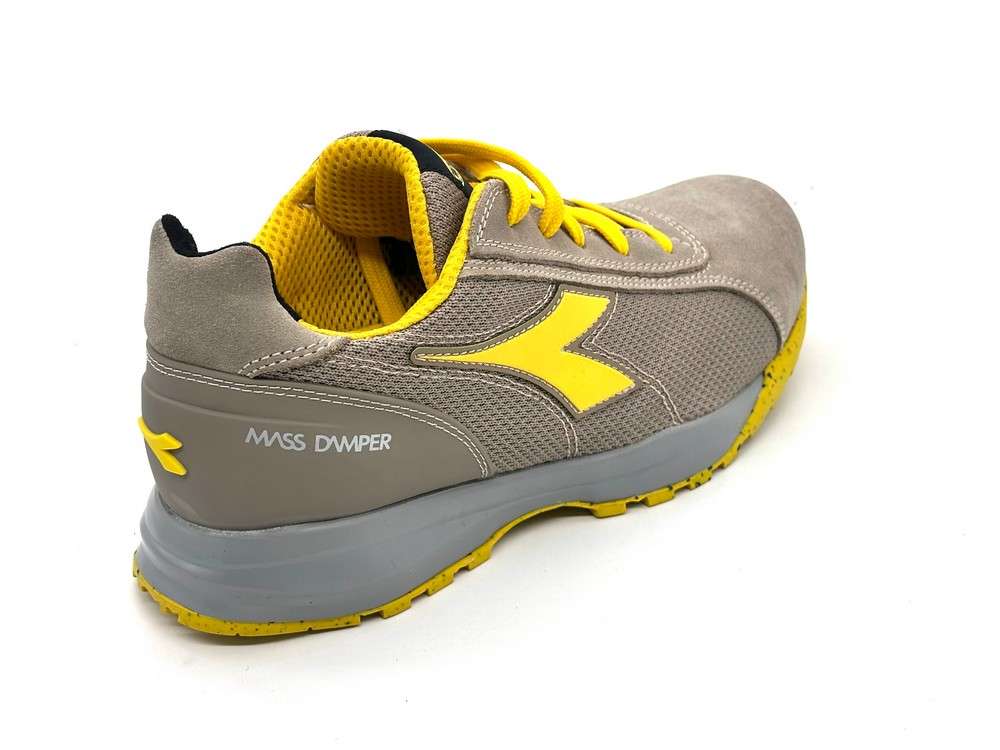 Diadora scarpe uomo Run Text Low pelle scamosciata e tessuto grigio giallo - Image 5
