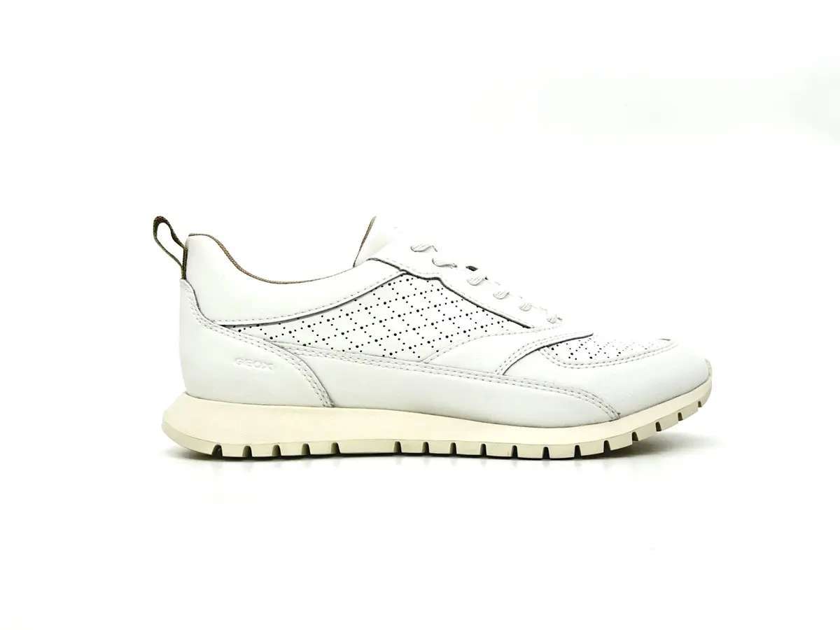 Geox Sukie sneaker donna bianche pelle traforata suola traspirante - Image 3