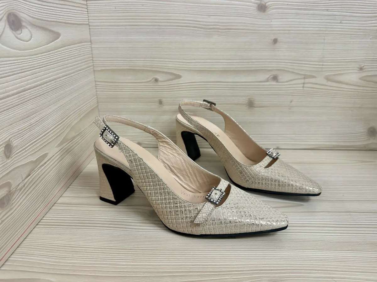 Daphne slingback donna pelle intrecciata beige con tacco largo elegante - Image 4