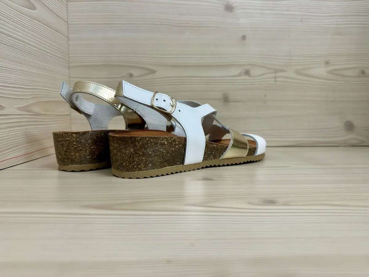 IGI CO sandali donna pelle bianca oro zeppa plantare comfort - Image 2